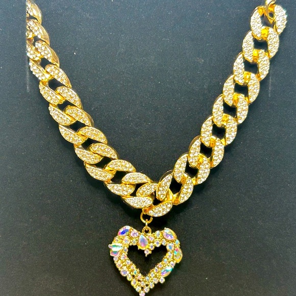 None Jewelry - Gold Heart Necklace